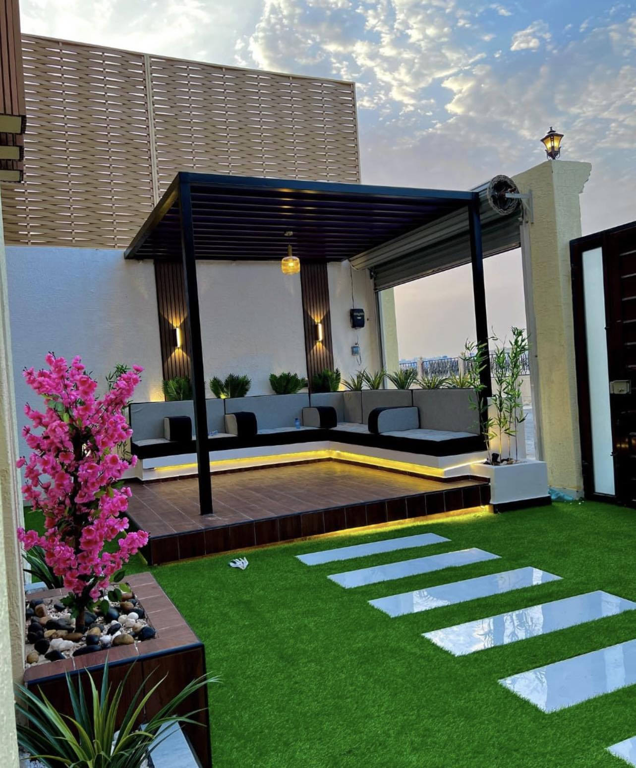 373041500_840802743980354_3975882415849579830_n