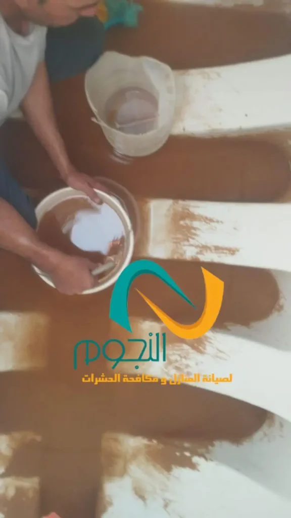 تنظيف خزان الماء من الصدأ